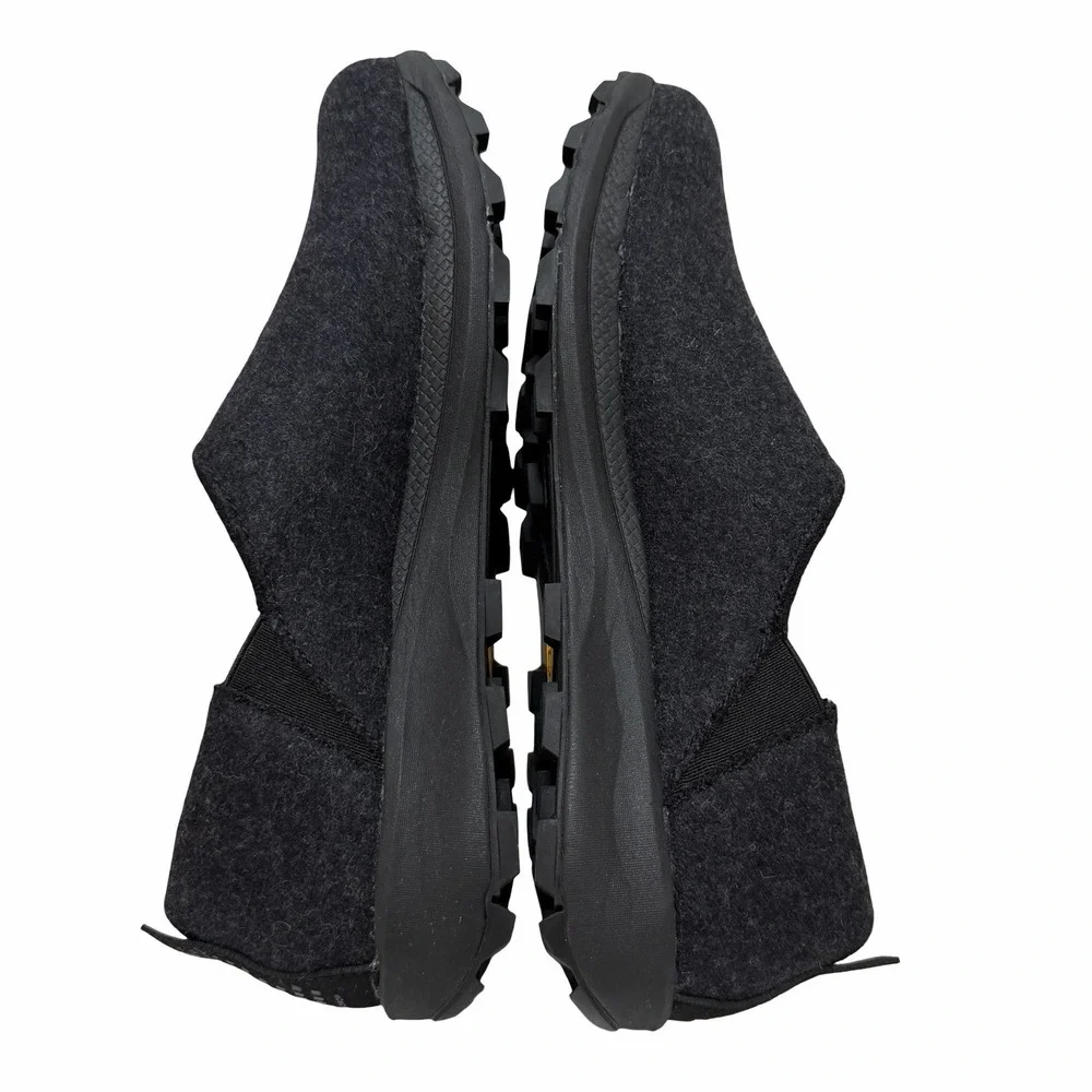 Topo Athletic Rekovr 2 Recovery Shoes Womens US 9 Charcoal Wool Vibram Slip On